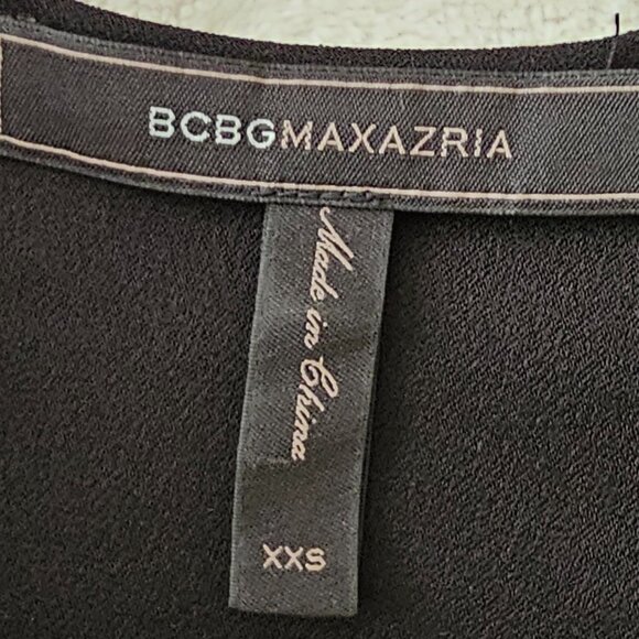 BCBGMAXAZRIA Black Top with Back Fringe Trim in size XXS - Picture 5 of 6